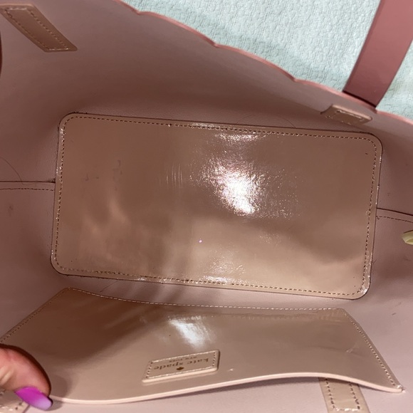 Kate spade patent scalloped lily avenue pink tote bag - Picture 9 of 16